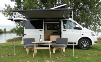 Volkswagen 4 pers. Rent a Volkswagen camper in Utrecht? From € 91 pd - Goboony
