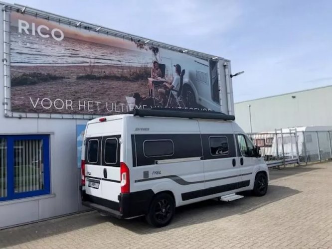 Hymer Free 600 Campus Hefdak 9 trapsautoma 