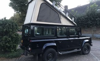 Land Rover 2 pers. Land Rover camper huren in Liempde? Vanaf € 168 p.d. - Goboony
