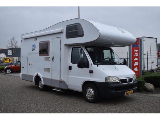 Fiat Ducato Knaus Sport traveler | IN PRIJS VERLAAGD NAAR €27490 | Alkoof | Camera | Fietsendrager | Cassetteluifel hoofdfoto: 1