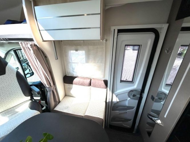 Chausson Titanium VIP 777 GA enkele-bedden/automaat  foto: 18