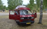 Volkswagen 4 pers. Rent a Volkswagen camper in Utrecht? From € 91 pd - Goboony photo: 4