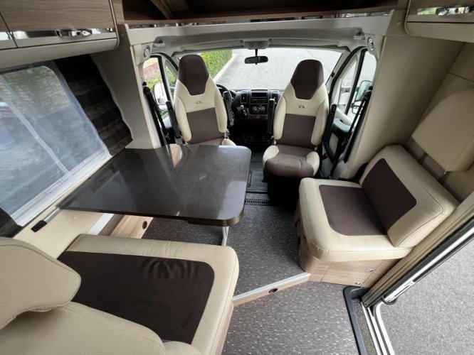 Adria Matrix Axess M 670 sl enkele bedden 5 pers  foto: 7