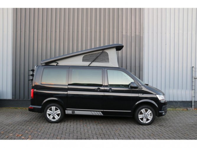 Volkswagen Multivan camper, DSG automaat, 4 slaapplaatsen, airco, cruise, California look