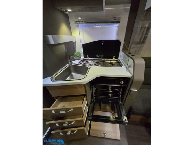 Adria MATRIX M 670DC foto: 11