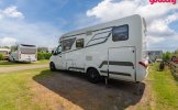 Hymer 2 pers. Rent a Hymer motorhome in Alphen aan Den Rijn? From € 139 pd - Goboony photo: 2