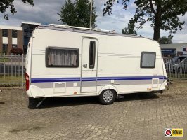 Hobby Excellent 460 UFE voortent/ mover 