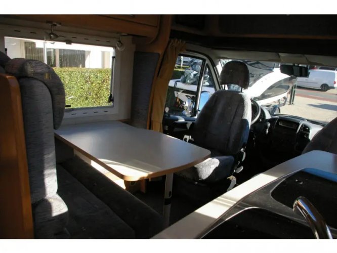 Chausson Welcome 55 Fransbed, Top indeling.  foto: 5