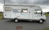 Hymer 6 pers. Rent a Hymer motorhome in Helmond? From € 103 pd - Goboony photo: 1