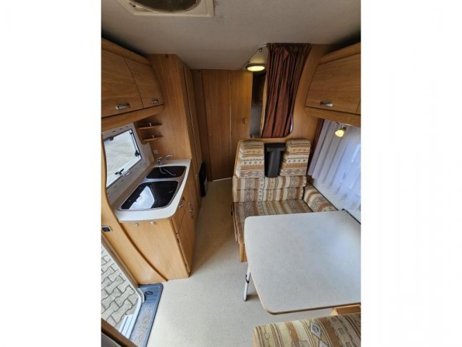 Chausson Welcome 22 6 pers camper 140PK 2005 