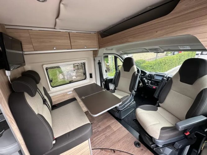 Hymer Yellowstone Hefdak 4 persoons  foto: 10