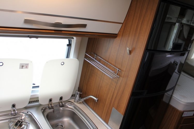 Compact lichtgewicht en smalle Hymer Exsis T 578 Experience enkele bedden (53  foto: 32