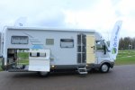 Hymer B 614 2.8 JTD 143 HP, Integral, Rear transverse bed, Lift-down bed, Large garage, Engine / Roof air conditioning, L-shaped seat, Flat floor, Bj.2005 Marum photo: 2