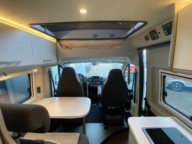 Hymer Free 600 Campus 9-G Automaat 140pk Fiat Hefdak 4 persoons foto: 16