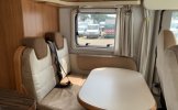 Hymer 4 pers. Rent a Hymer camper in Rosmalen? From €82 per day - Goboony photo: 4