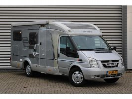 Hymer Van 562 Lengtebedden Zonnepaneel 