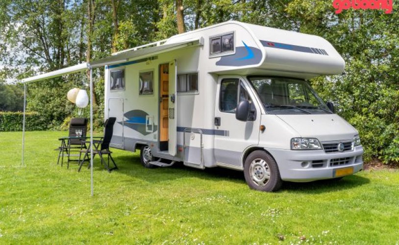 Adria Mobil 4 pers. Adria Mobil camper huren in Voorthuizen? Vanaf € 80 p.d. - Goboony foto: 0