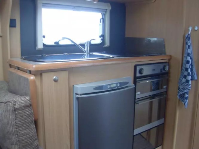 Elddis Odyssey 462 met Mover 