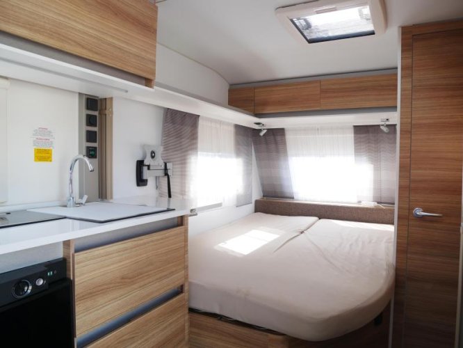 Adria Altea 462 PU # Voortent, Fietsenrek  foto: 7