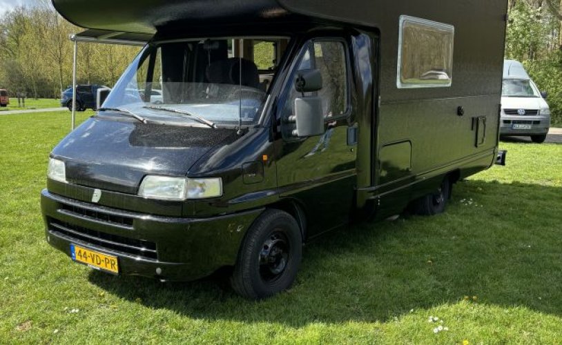 Fiat 5 pers. Louer un camping-car Fiat à Amstelveen ? À partir de 79 € pj - Goboony photo : 1