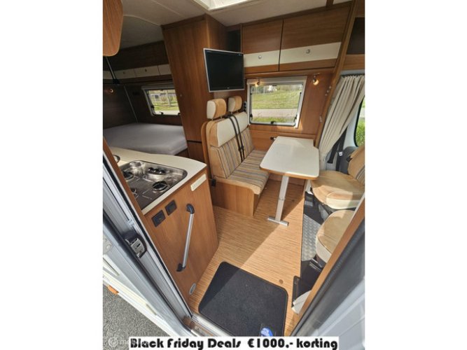 Carado T 135 Half-integraal camper 2011 ☆Cruise, Solar☆ foto: 7