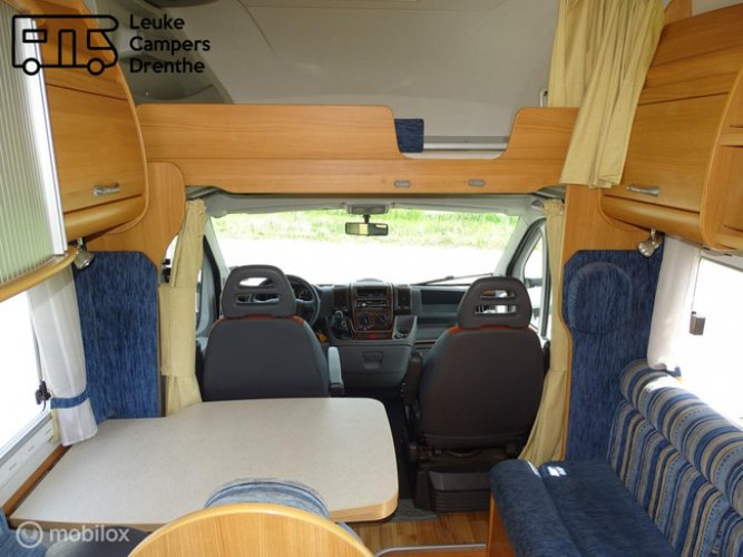 Chausson Welcome 18, unieke camper een xl alkoof en garage,top-indeling! foto: 10