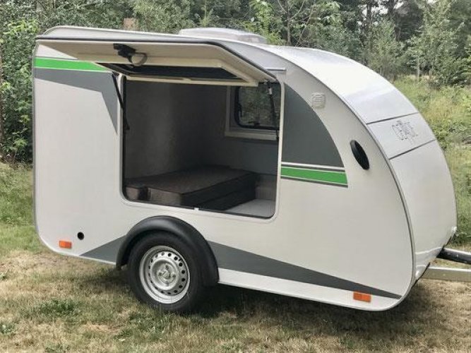 Oehoe Freedom Oehoe Freedom | Minicaravan | Keuken | 2 personen | 750 KILO TOTAAL | Direct Leverbaar|