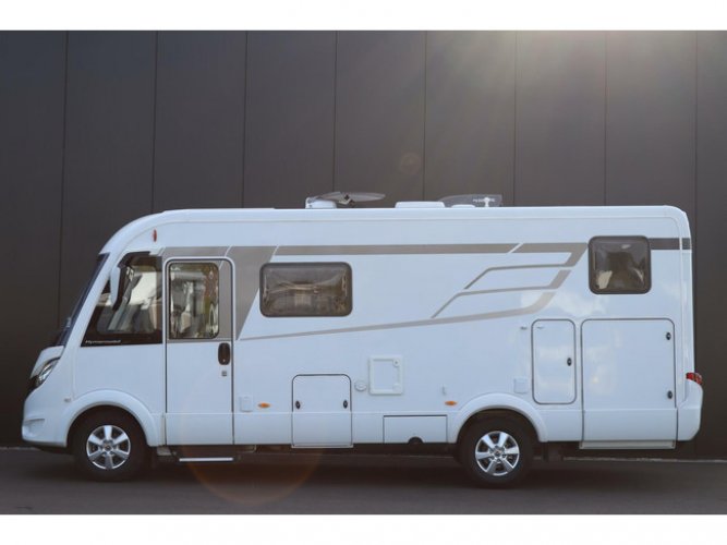 Hymer BMC-I 580 Automaat | Hefbed | Omvormer | Dakairco | Zonnepaneel | SLC AL-KO Chassis |