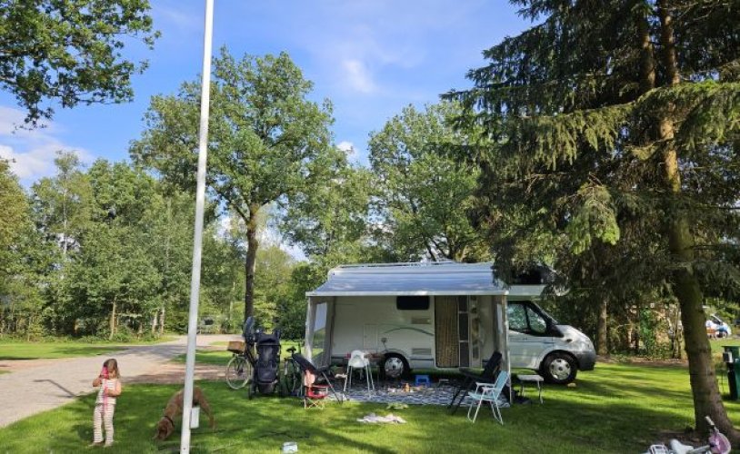 Chausson 4 pers. Rent a Chausson camper in Brielle? From € 85 pd - Goboony photo: 1