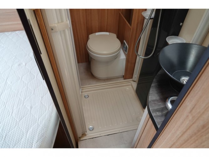 Chausson Flash 615 | 2.3 130Pk | 5-Persoons | foto: 15