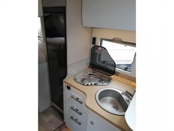 Hymer Tramp S 585 -Automaat  foto: 7