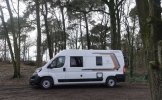 Autres 3 pers. Louer un camping-car Weinsberg à Rijsbergen ? A partir de 115€ pj - Goboony photo : 4