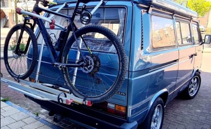 Volkswagen 4 pers. Louer un camping-car Volkswagen à Leyde ? À partir de 97 € pj - Goboony photo : 1