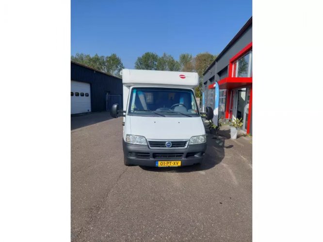 Bürstner T605 ruim en met scooterd  foto: 18