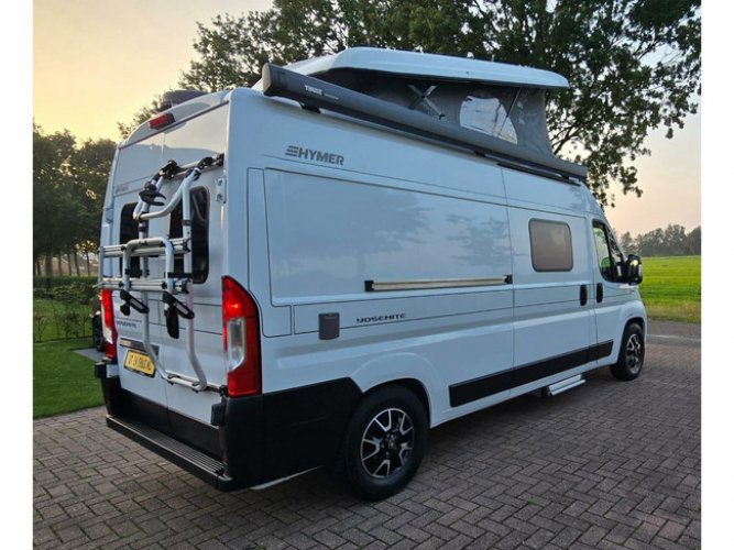 Hymer Yosemite 600 * lengtebedden * 4P * 6M foto: 5