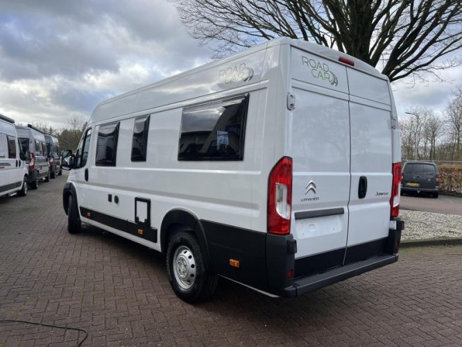 Roadcar R 640 LENGTE BEDDEN NIEUW 