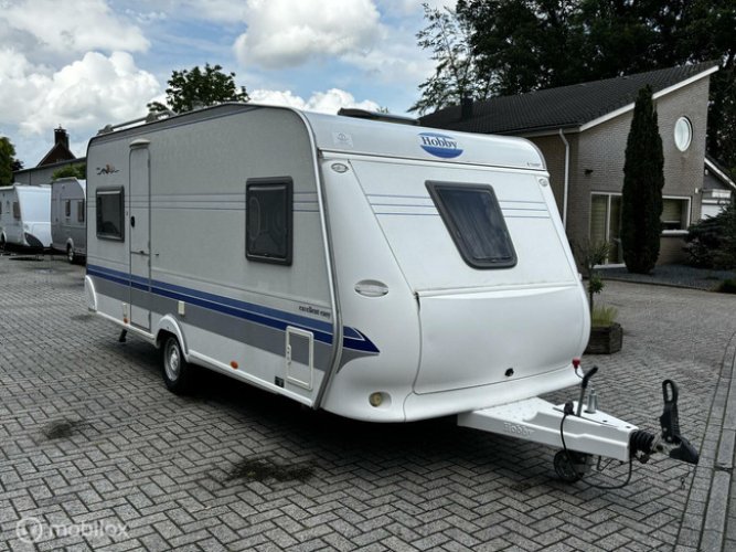 Hobby 495 UFE Excellent easy ten cate voortent nette caravan foto: 7