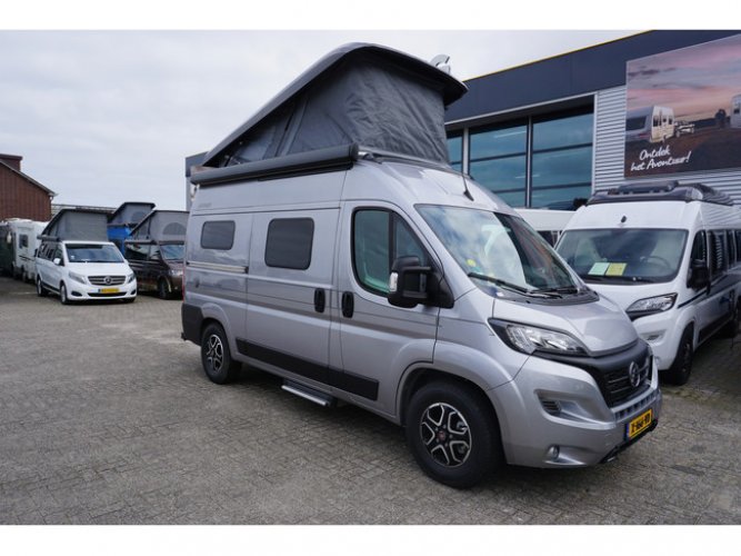 Hymer Ayers Rock Fiat Ducat 140PK 9 traps automaat foto: 1