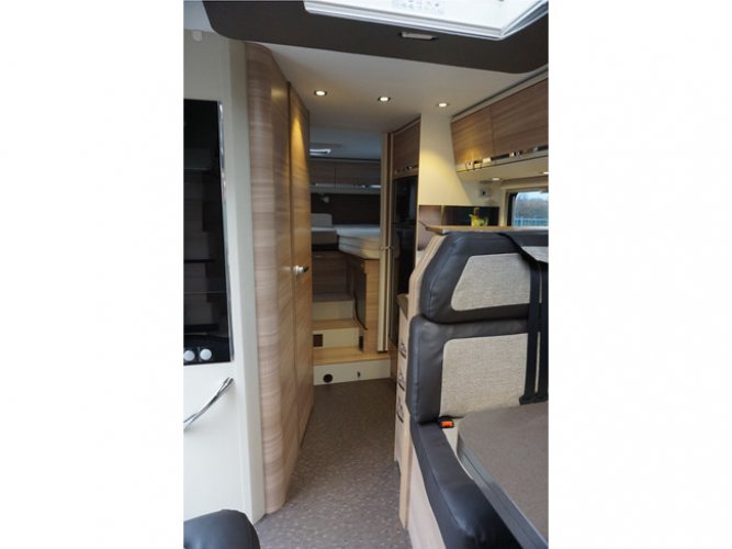 Adria Coral S600 SL + Enkele bedden/ Luchtvering/ Camera/ Airco/ Maxxfan/ Omvormer/ Garantie! foto: 7