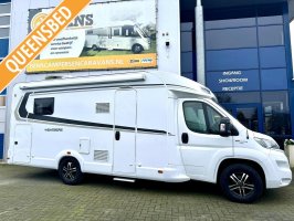 Weinsberg CaraSuite 700 Queensbed geen hefbed 