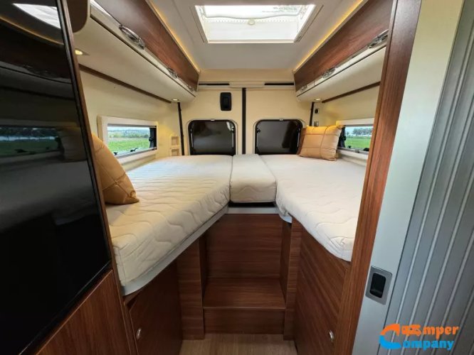 Adria Twin 640 SLX Lengte bedden / Automaat  foto: 16