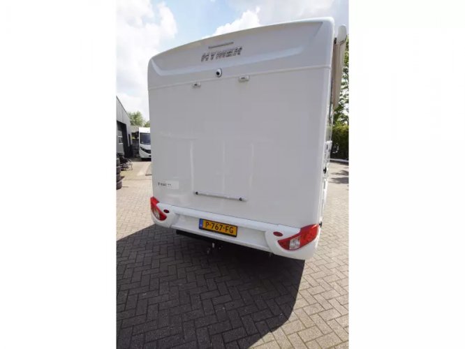 Hymer T698 CL queensbed, topstaat 