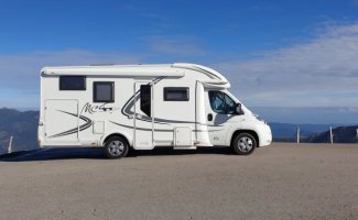 McLouis 4 pers. Rent a McLouis motorhome in Oss? From €103 pd - Goboony