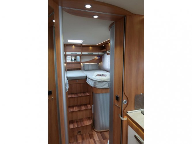 Hymer B678 | AUTOMAAT | TV / Schotel | Lengte bedden foto: 10