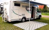 Chausson 3 pers. Louer un camping-car Chausson à Beekbergen ? À partir de 79 € par jour - Goboony photo : 0