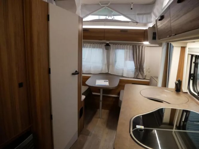 Eriba Touring 542 NU MET GRATIS MOVER.  foto: 11