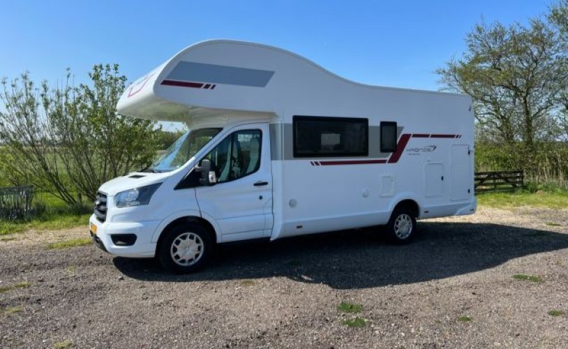 Ford 7 pers. Rent a Ford camper in Mijnsheerenland? From €103 per day - Goboony photo: 0