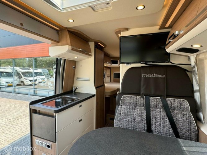 Carthago Malibu 640 GT Charming 9T-Automaat Enkele Bedden Zonnepaneel Skyroof foto: 7