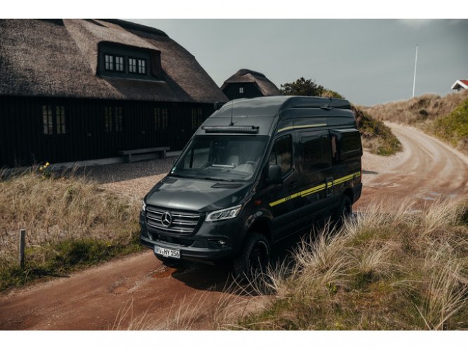 Hymer Grand Canyon S Mercedes CrossOver foto: 9