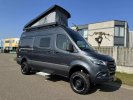 Hymer Grand Canyon SS With lifting roof 4x4 photo: 3